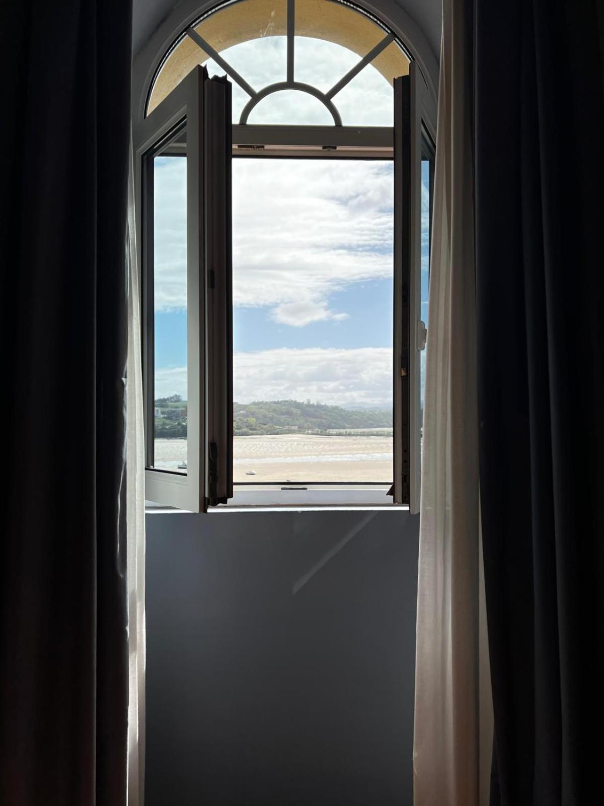 Hotel Faro De San Vicente San Vicente De La Barquera Eksteriør billede